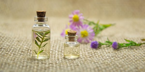 Aromatherapy: Natural Perfumes